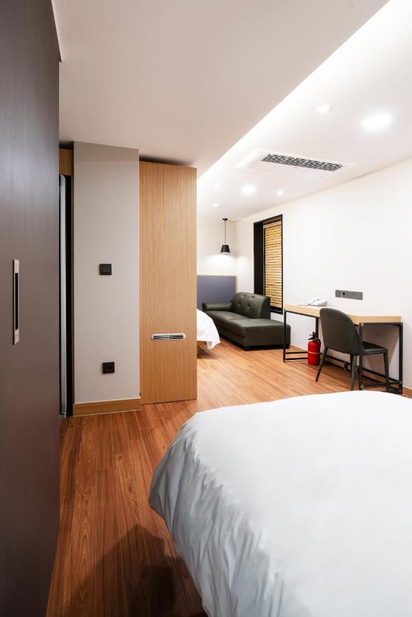 Lala Vianco Business Hotel Puszan Kültér fotó